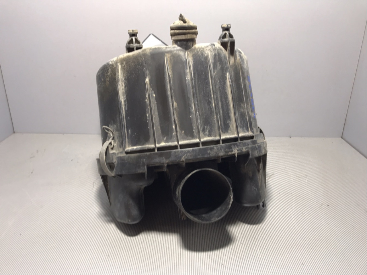 WE0113300C KUCISTE FILTERA ZRAKA FORD RANGER > 06-0