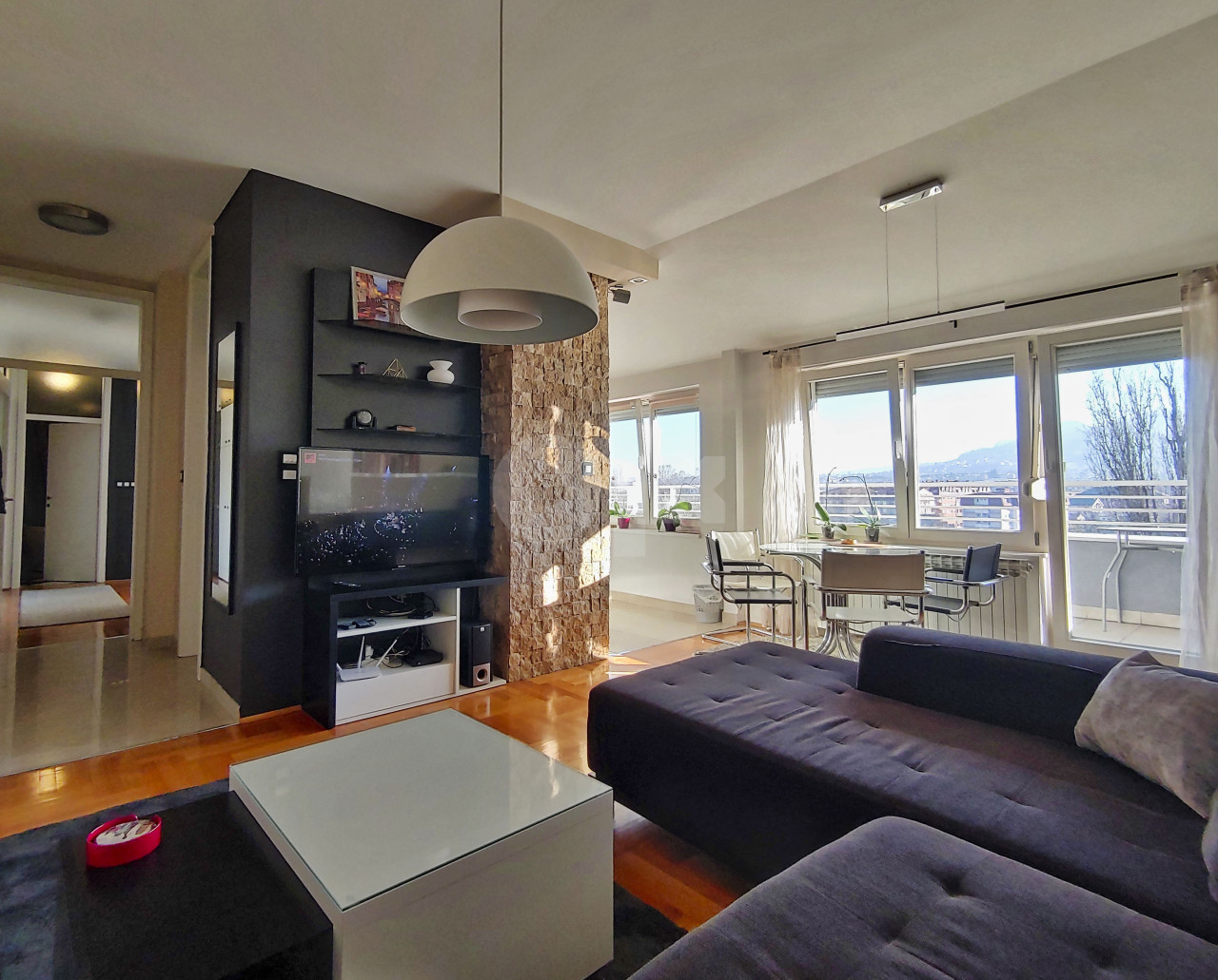 Stan na dan BL Apartman Sunny River 3 sobe 6 ljudi JAKUZZI SPA