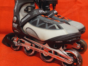 ROLE ROSLE ROLERI CRIVIT  42--43   GERMANY