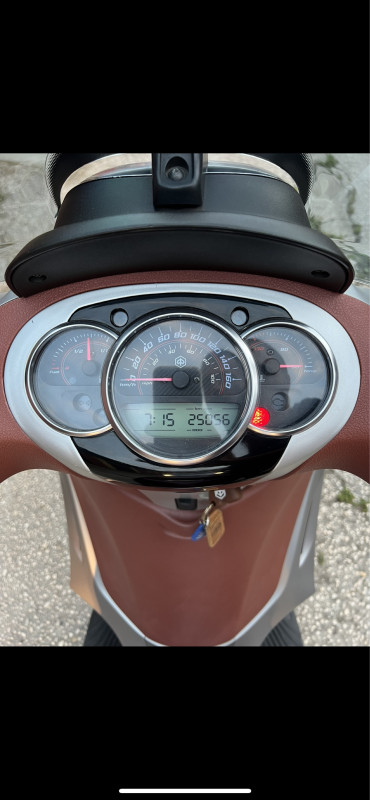 Piaggio Beverly 350ie Sport Touring 350 2012