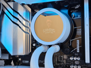 AMD RYZEN 5 7600X /RTX 4070 /STRIX 850W/NZXT KRAKEN 240