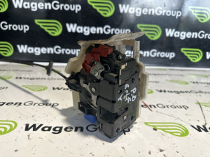 Brava vrata prednja desna Volkswagen Golf 5
