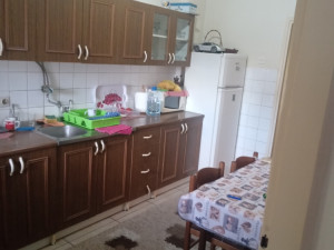 Trosoban stan u EŠ naselju photo 4