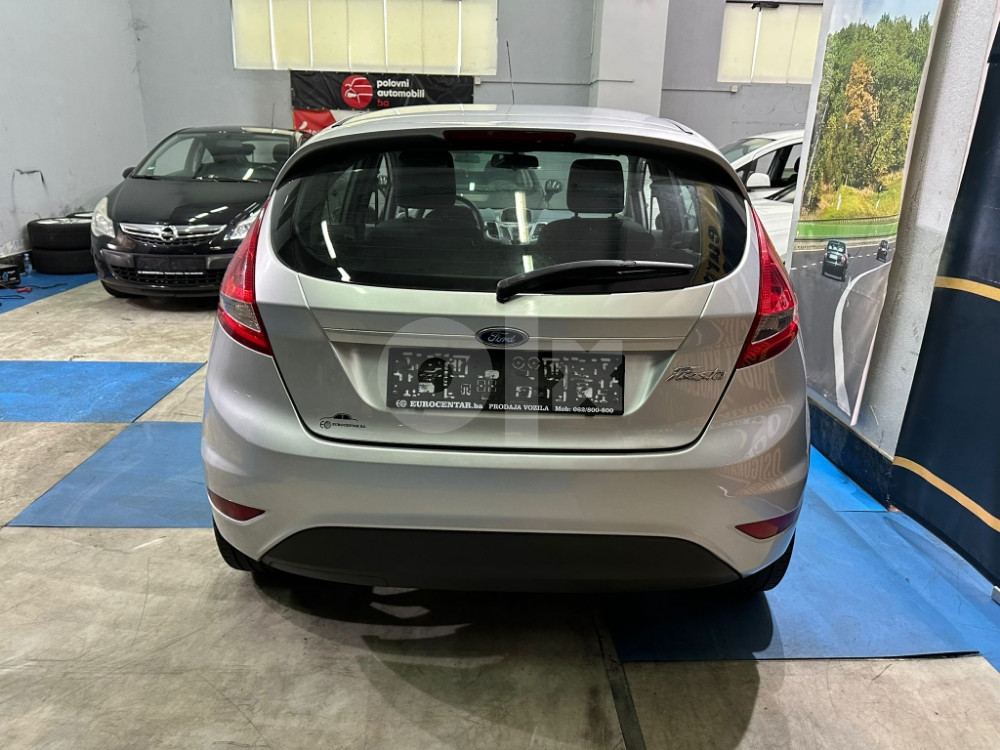 FORD FIESTA 1.2L 16V, 2011 GODINA,ALU FELGE, KLIMA