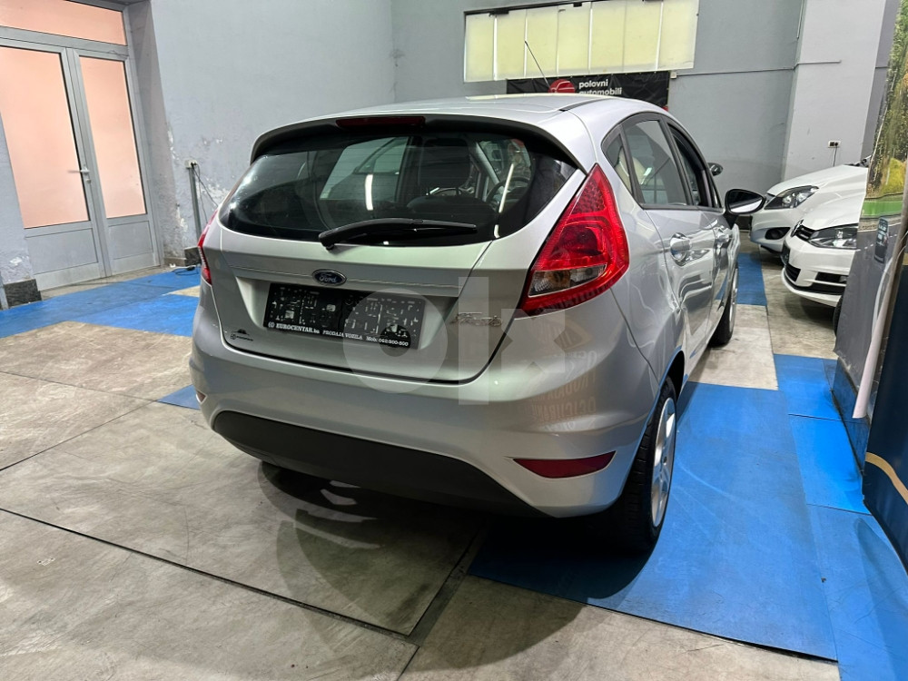 FORD FIESTA 1.2L 16V, 2011 GODINA,ALU FELGE, KLIMA