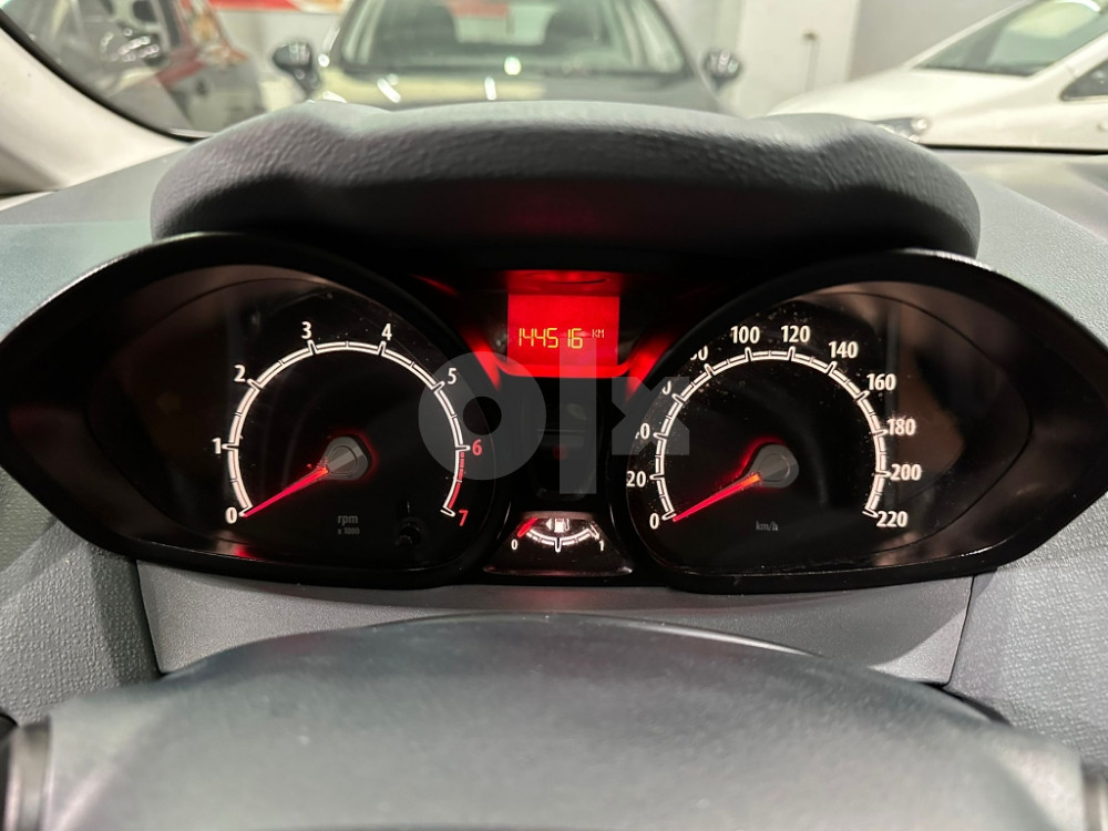 FORD FIESTA 1.2L 16V, 2011 GODINA,ALU FELGE, KLIMA