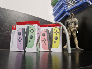 NINTENDO SWITCH JOY-CON PAIR NEON RED NEON BLUE