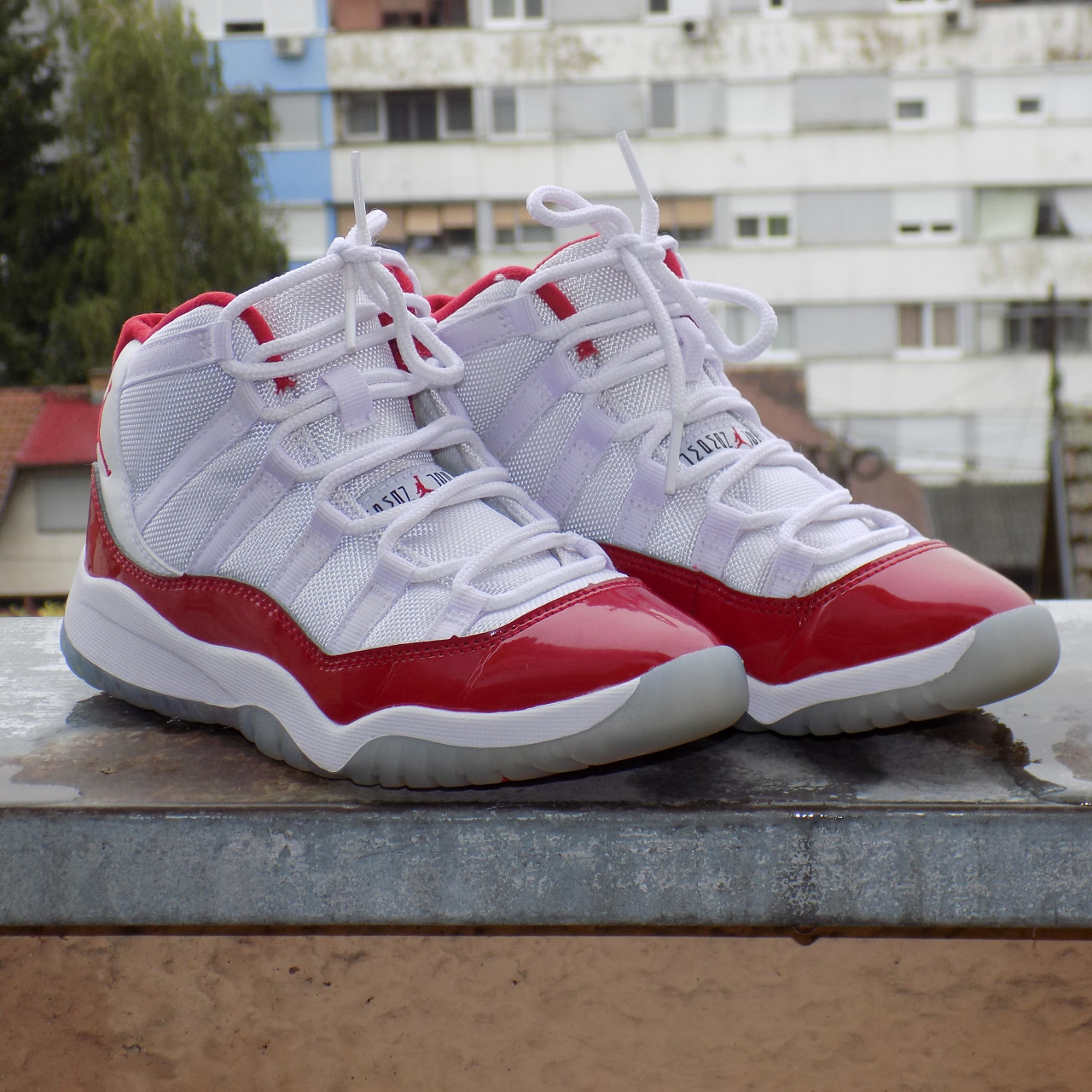 cherry jordans 33
