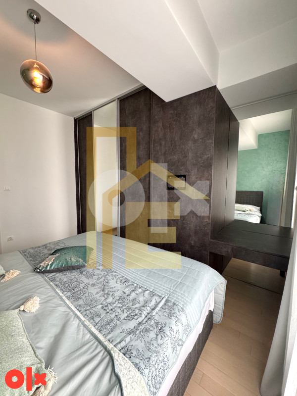 LUX Trosoban stan sa garažom, Centar 21