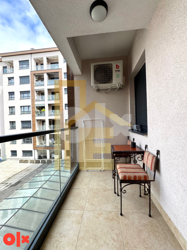LUX Trosoban stan sa garažom, Centar 24