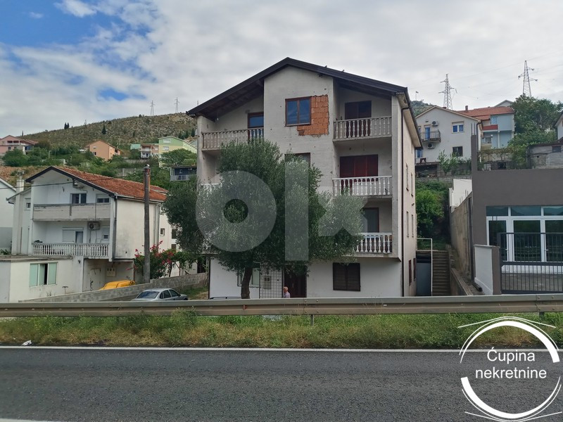 Prodaje se kuća u Zaliku, Mostar, uz put M17
