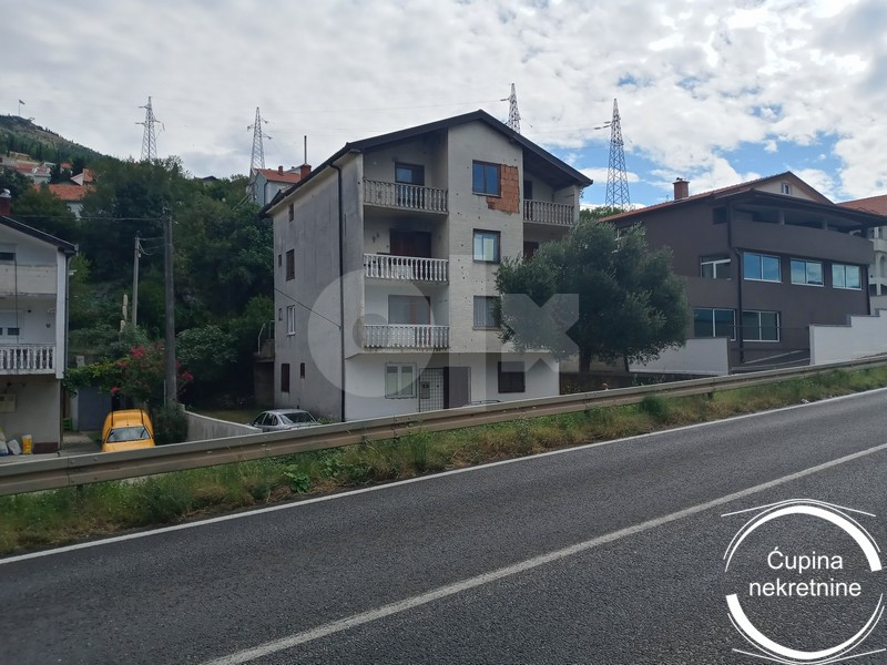 Prodaje se kuća u Zaliku, Mostar, uz put M17 3