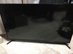 Tesla led TV S43D302B2 za dijelove