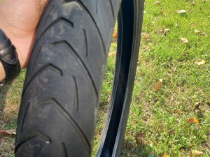 Moto guma Continental i Michelin 90 90 21