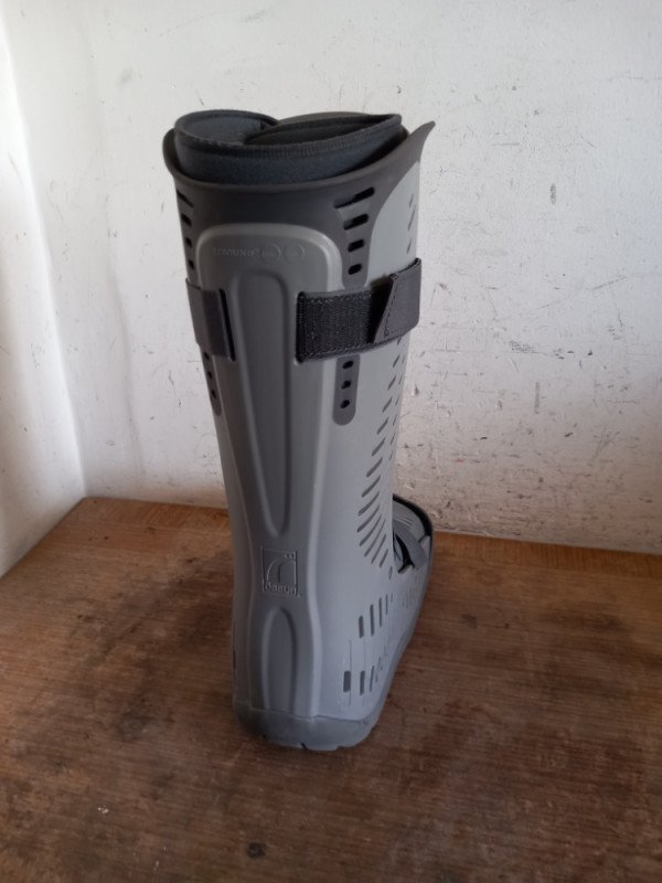 Extra ortopedska ortoza čizma REBOUND Air Walker,L 43-45,M 40-43