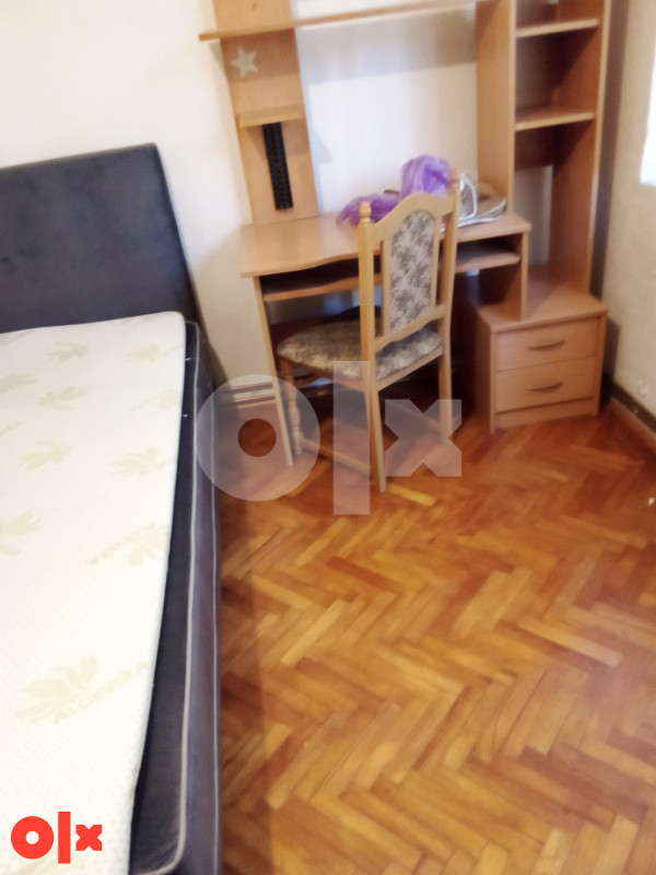 Stan Grbavica (zvati na 063 370 610) 3