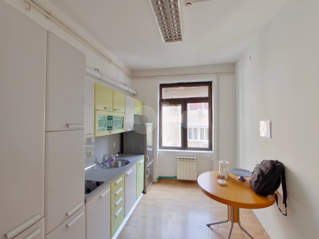 Višenamjenski poslovni prostor 180m2 Titova 8