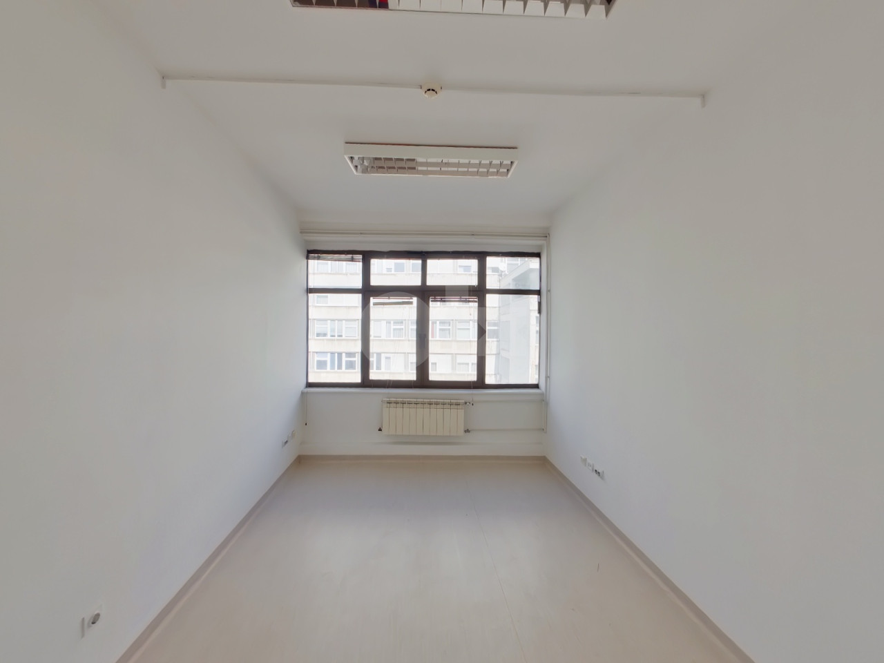 Višenamjenski poslovni prostor 180m2 Titova 9