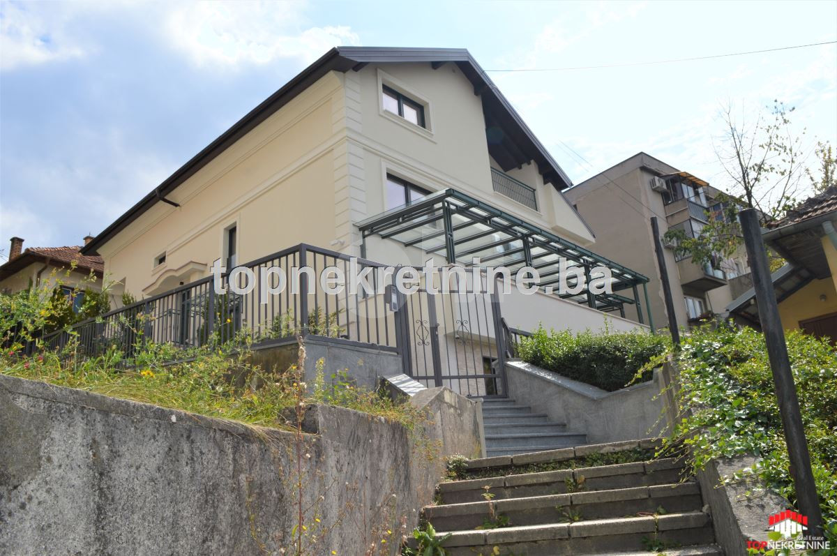 Luksuzna kuća Pr+2 sa 6 apartmana, Koševsko brdo 2