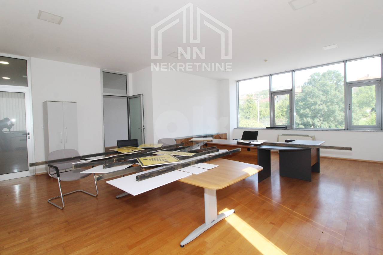 NN Nekretnine: Poslovni prostor 650m2 - Rajlovac 14
