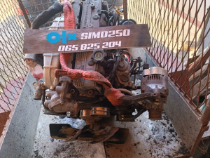 Motor jeep cherokee 2.5 vm frontera kompletan