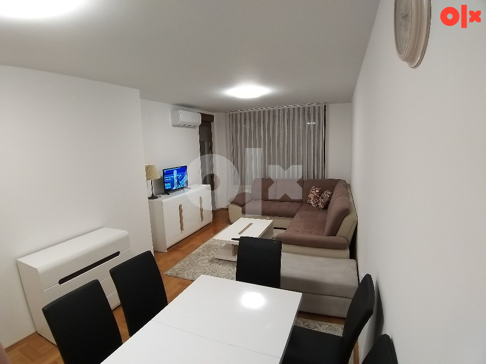 Stan na dan Banja Luka Banjaluka garaza 52m2 most Vencija 11