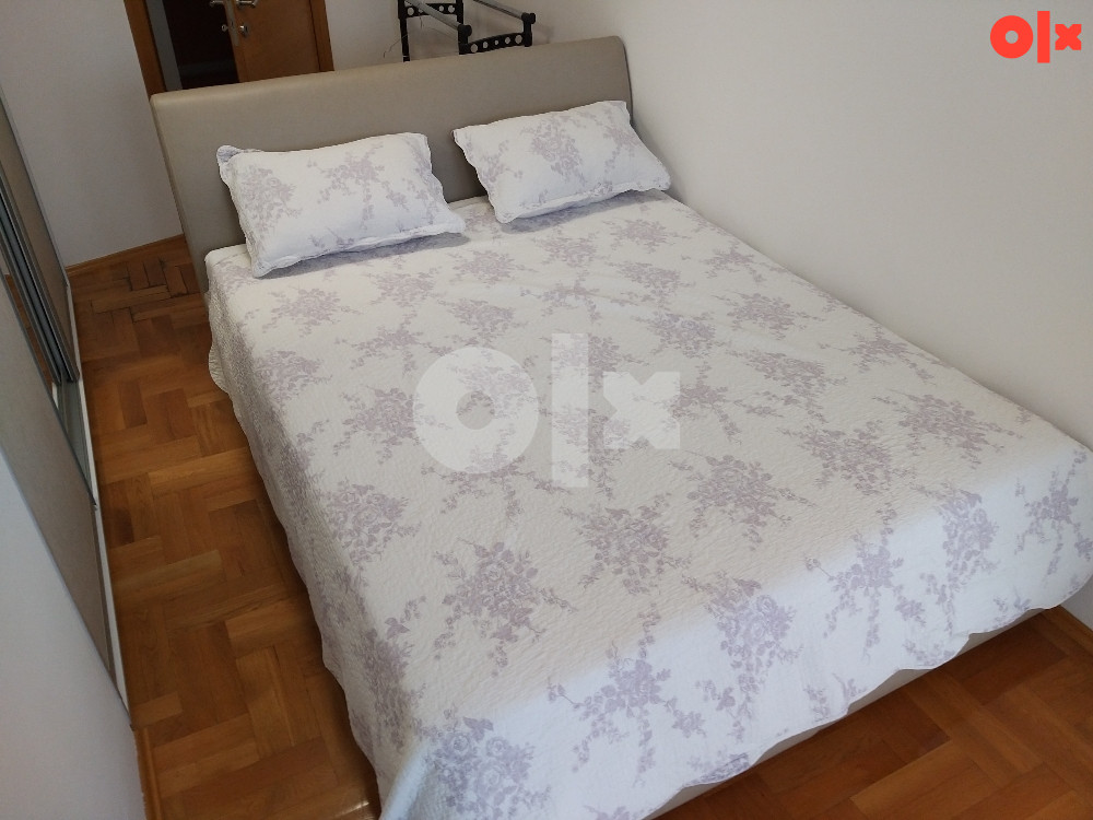 Stan na dan Banja Luka Banjaluka garaza 52m2 most Vencija 23