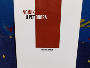 Vojnik u pet odora Marijan Mandic (tavhr)tavus