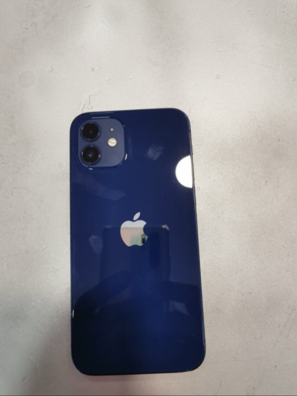IPhone 12 64GB