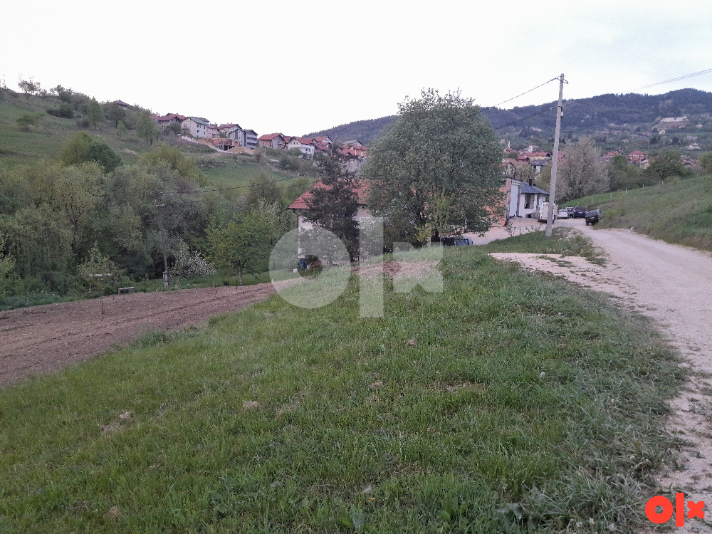ZEMLJISTE POGODNO ZA STAMBENO/POSLOVNU GRADNJU Vogosca 3