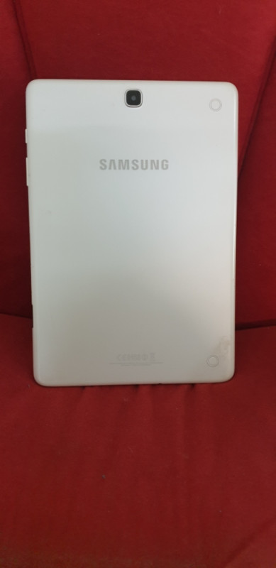 Samsung Galaxy Tab A      2/16     9.7"