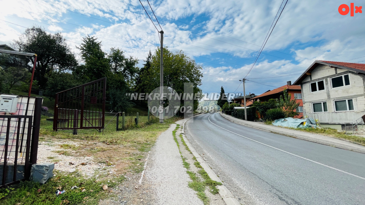 Porodična kuća na odličnoj lokaciji, Krojčica 12