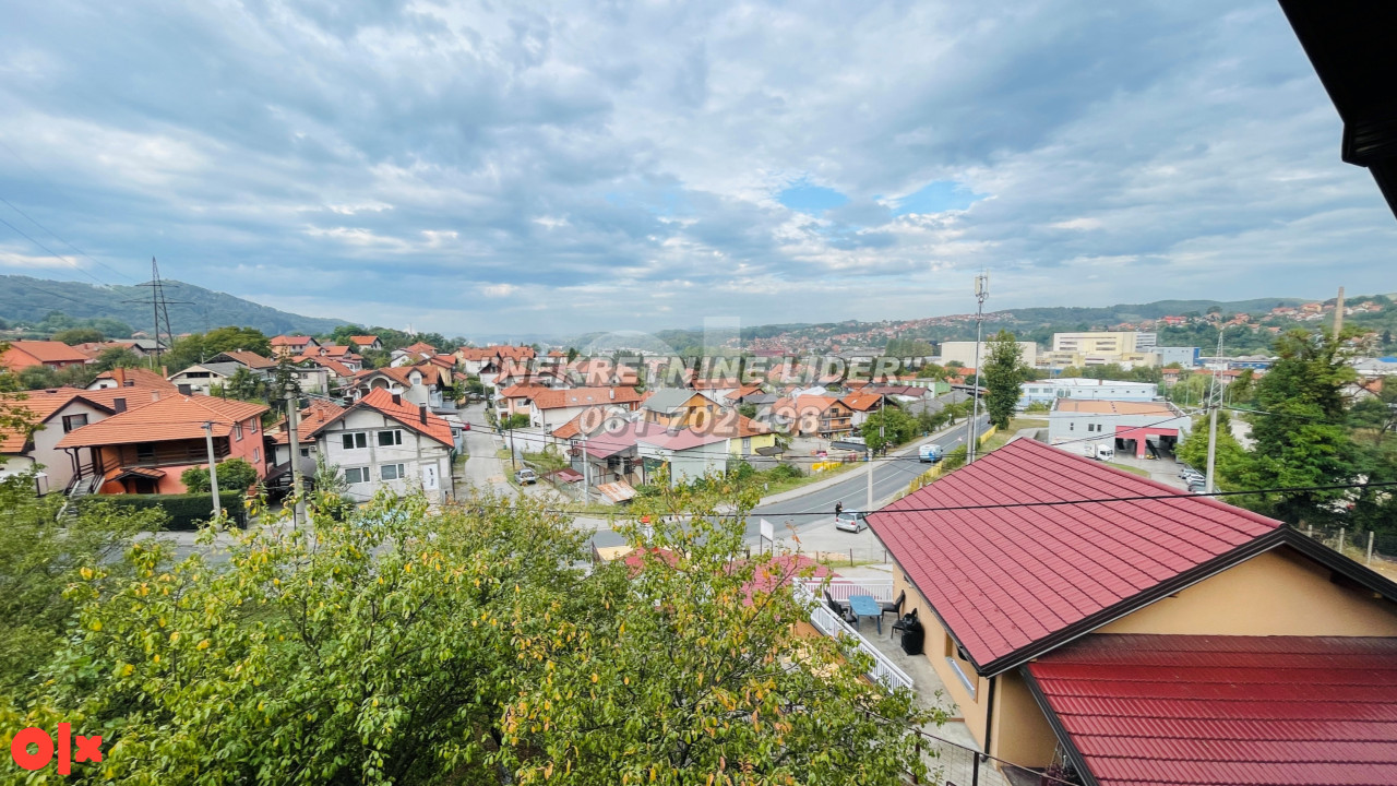Porodična kuća na odličnoj lokaciji, Krojčica 15