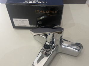 Tuš baterija i česma za umivaonik