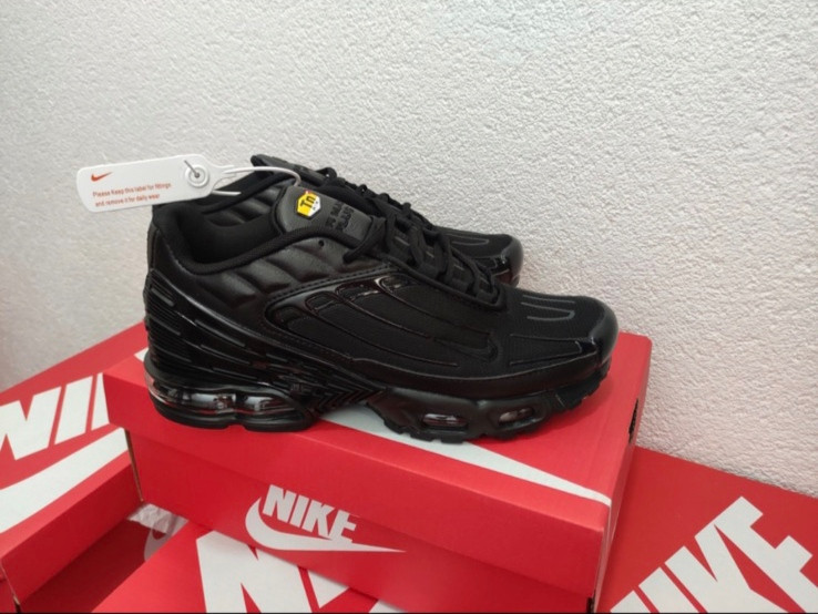 tn 3 triple black