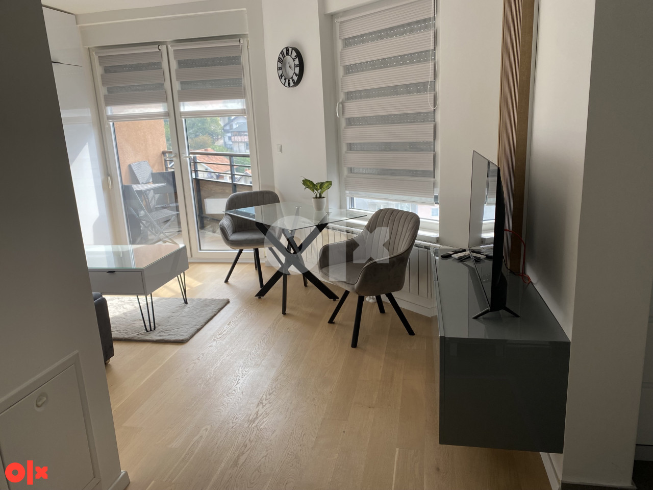 Stan na dan Elegance Tuzla 060/306-9026 3