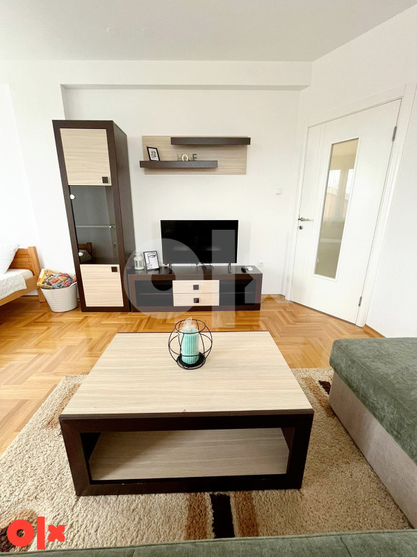 Stan na dan Banja Luka sa garazom apartman Banjaluka 10