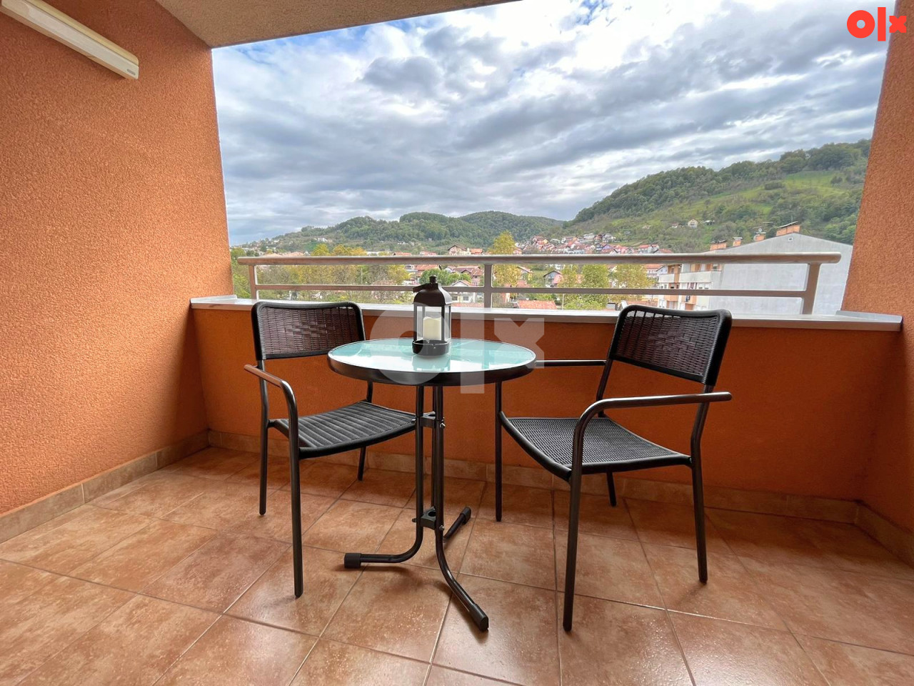 Stan na dan Banja Luka sa garazom apartman Banjaluka 5
