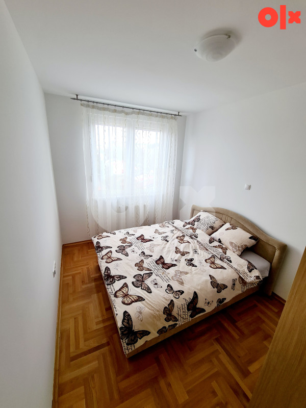 Stan na dan Banja Luka sa garazom apartman Banjaluka 22