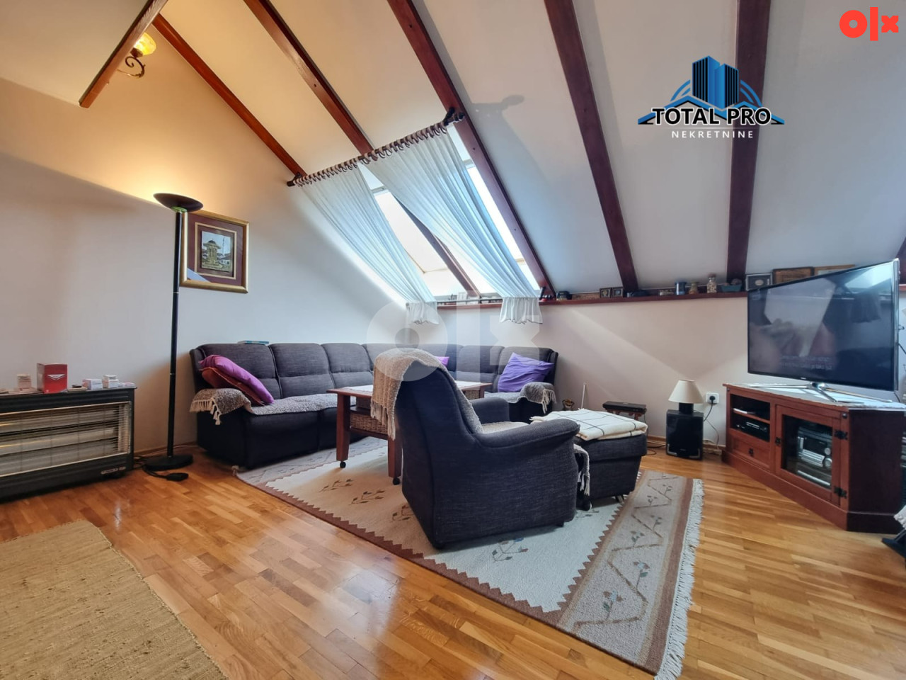 TOTAL PRO / Dvoetažni tosoban stan 114m2 / Skenderija 3