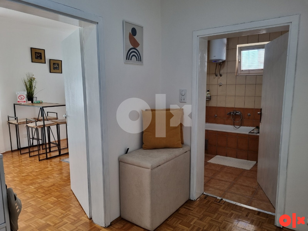 STAN NA DAN BANJA LUKA Tel:066/659-039  Parking besplatan 16