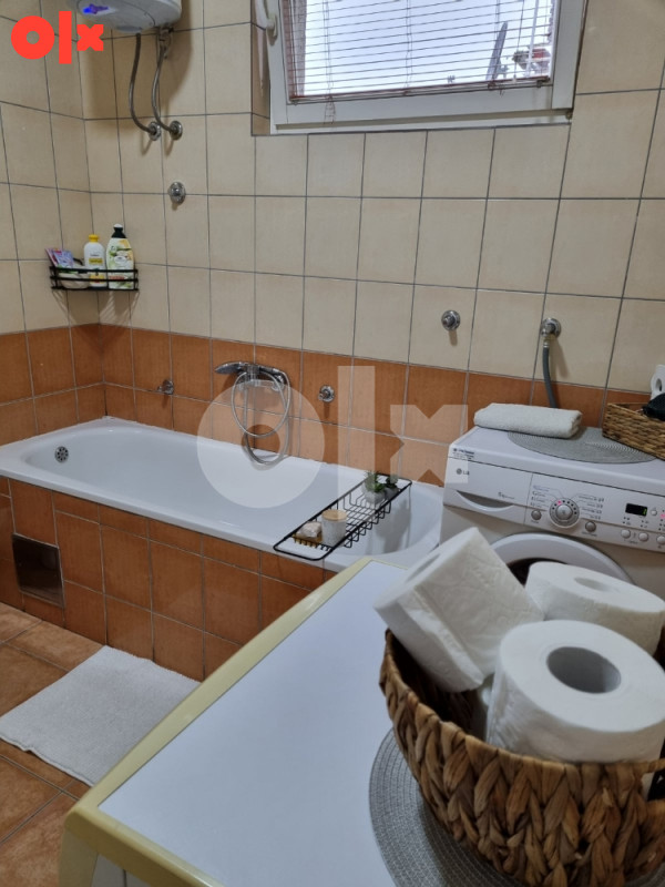 STAN NA DAN BANJA LUKA Tel:066/659-039  Parking besplatan 23