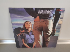 Lp  ploce Scorpions - Animal  magnetisam ( Germany)