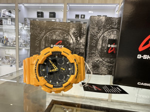 Rucni sat Casio G-Shock GA-100A-9ADR