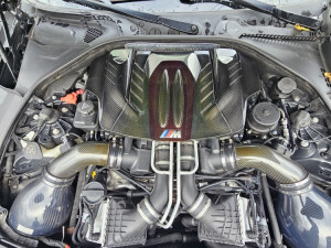 BMW M5 F10 EVENTURI USIS UVOZ M6 BI TURBO