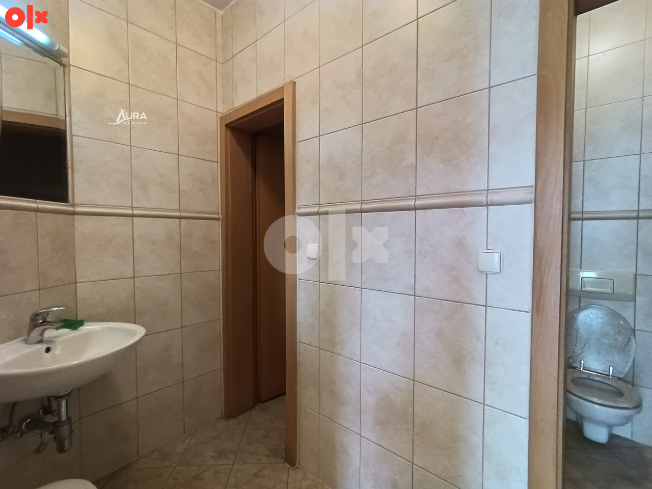 AURA/ Stambeno poslovni objekat 1150m2 / Kobiljača, Kiseljak 13