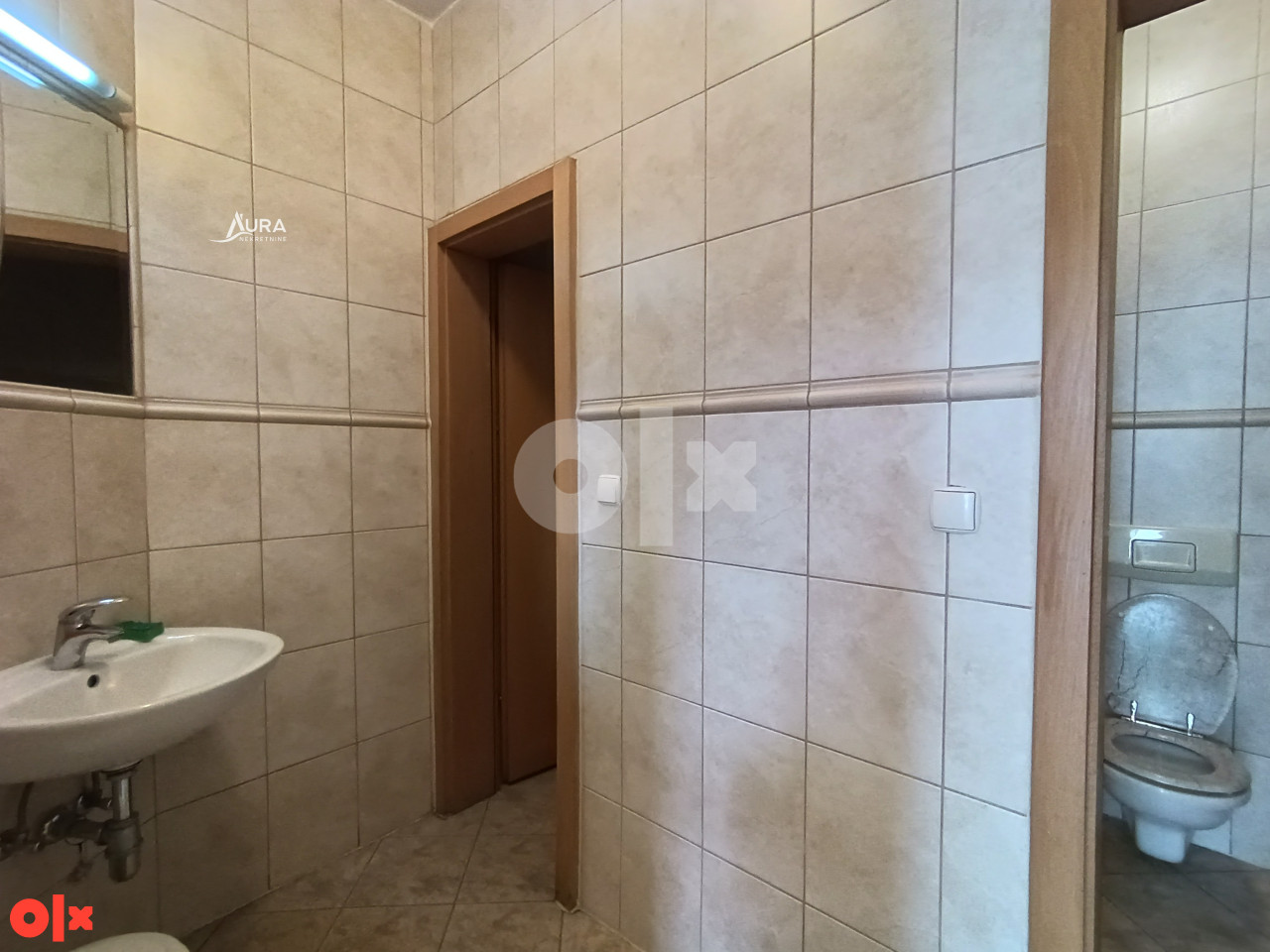 AURA/ Poslovni objekat 1150m2 / Kobiljača, Kiseljak 13