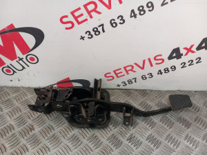 papucica kvacila mitsubishi outlander 2013-