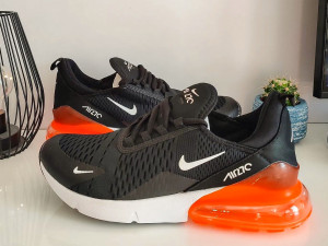 Nike Air Max 270