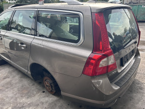 Dijelovi awd wagen zenica Volvo V70 2010 (fotografija 2)